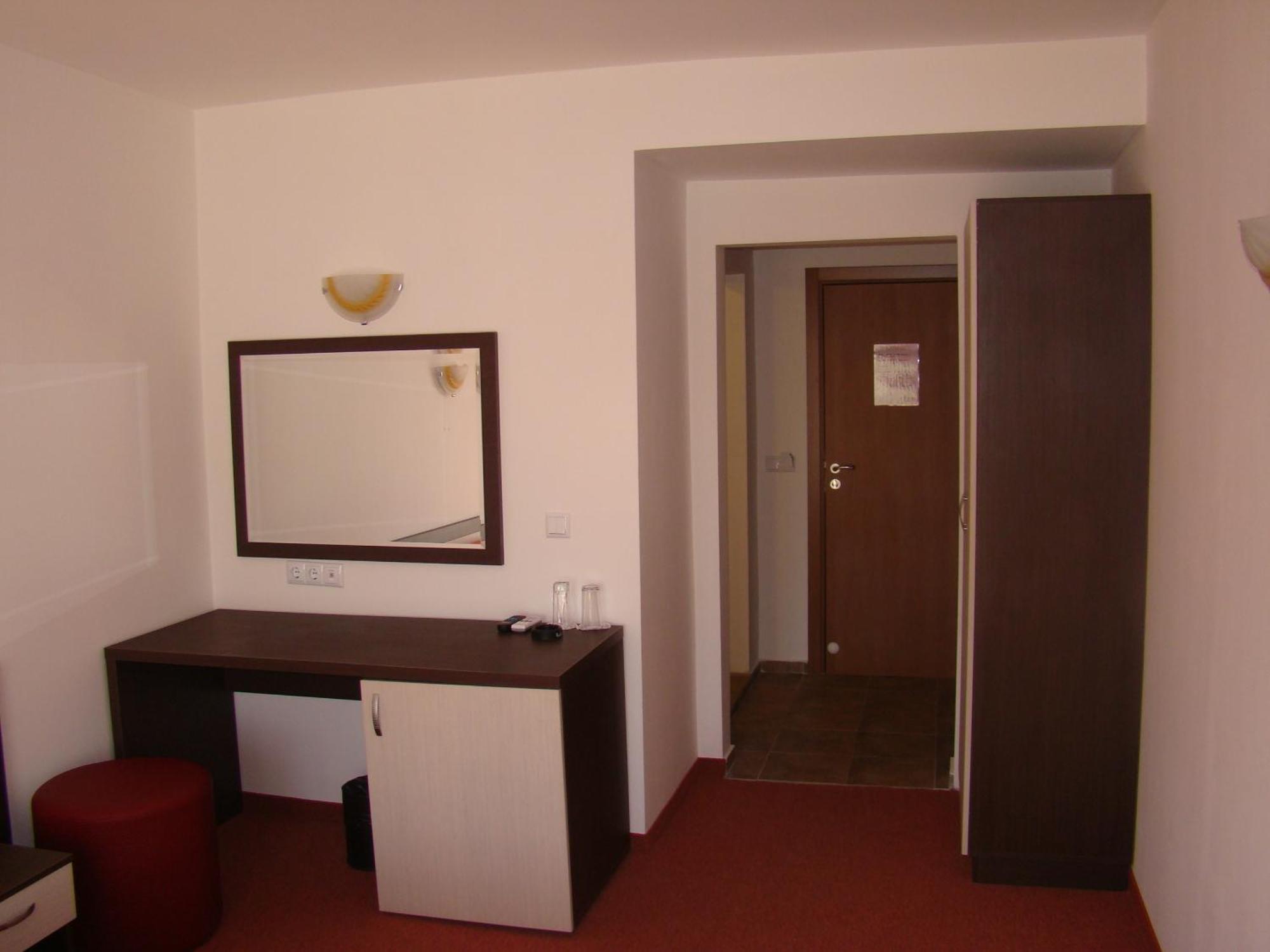 Hotel Bellisimo Lozenets Phòng bức ảnh
